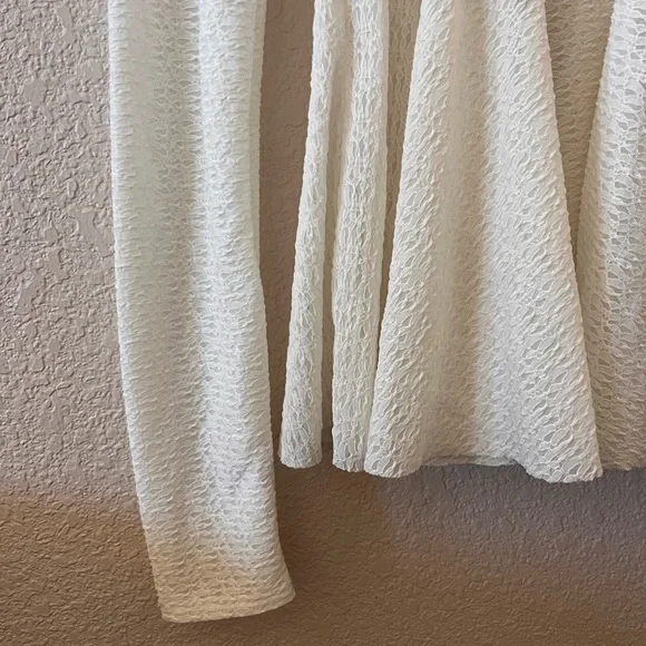 Free People Boho Peplum Lace Long sleeve Top - Picture 4 of 13